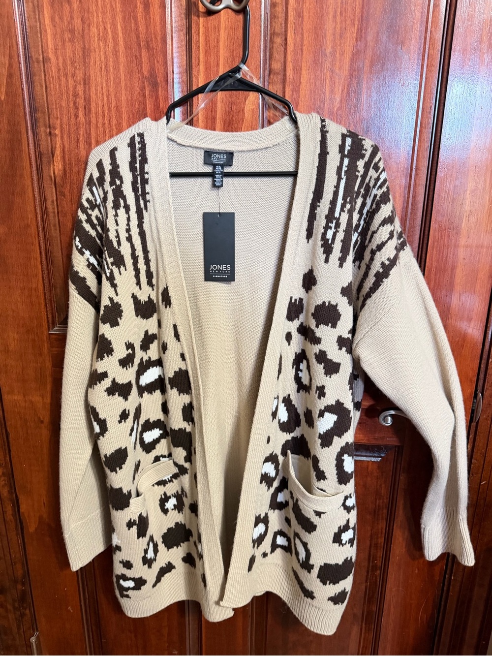 NWT Jones New York Signature Women’s XL Animal Print Cardigan – Camel